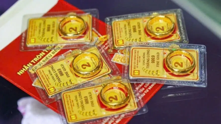 Giá vàng trong nước hạ nhiệt